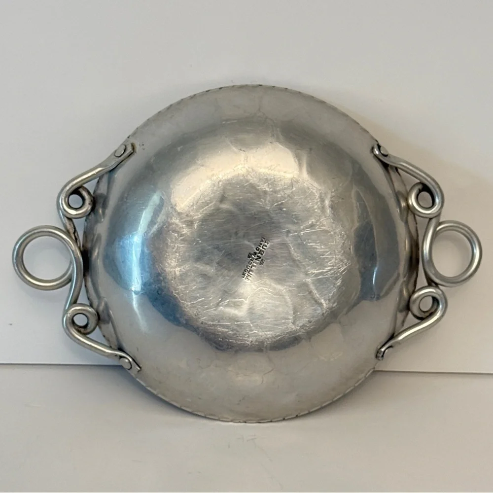 Vintage Buenilum Hammered Aluminum Metal Bowl Scroll Handles